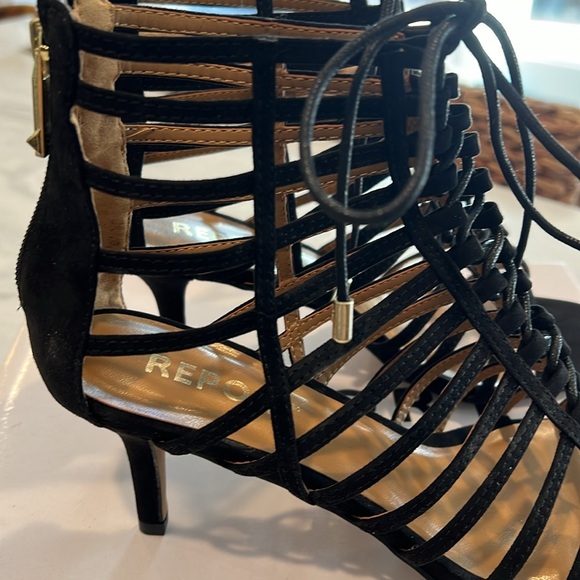 Brand NEW black strap heels perfect condition. In box! - Picture 2 of 8